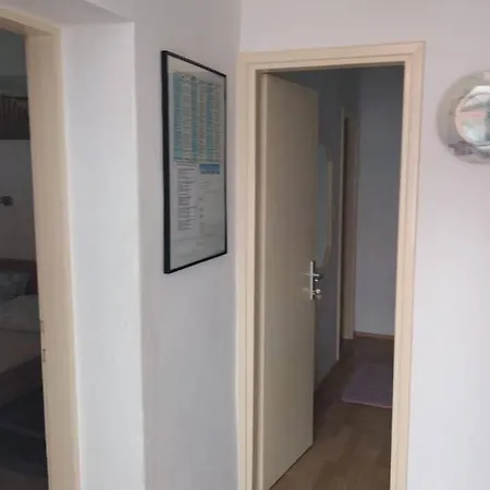 Appartement Cesarina Near The Center